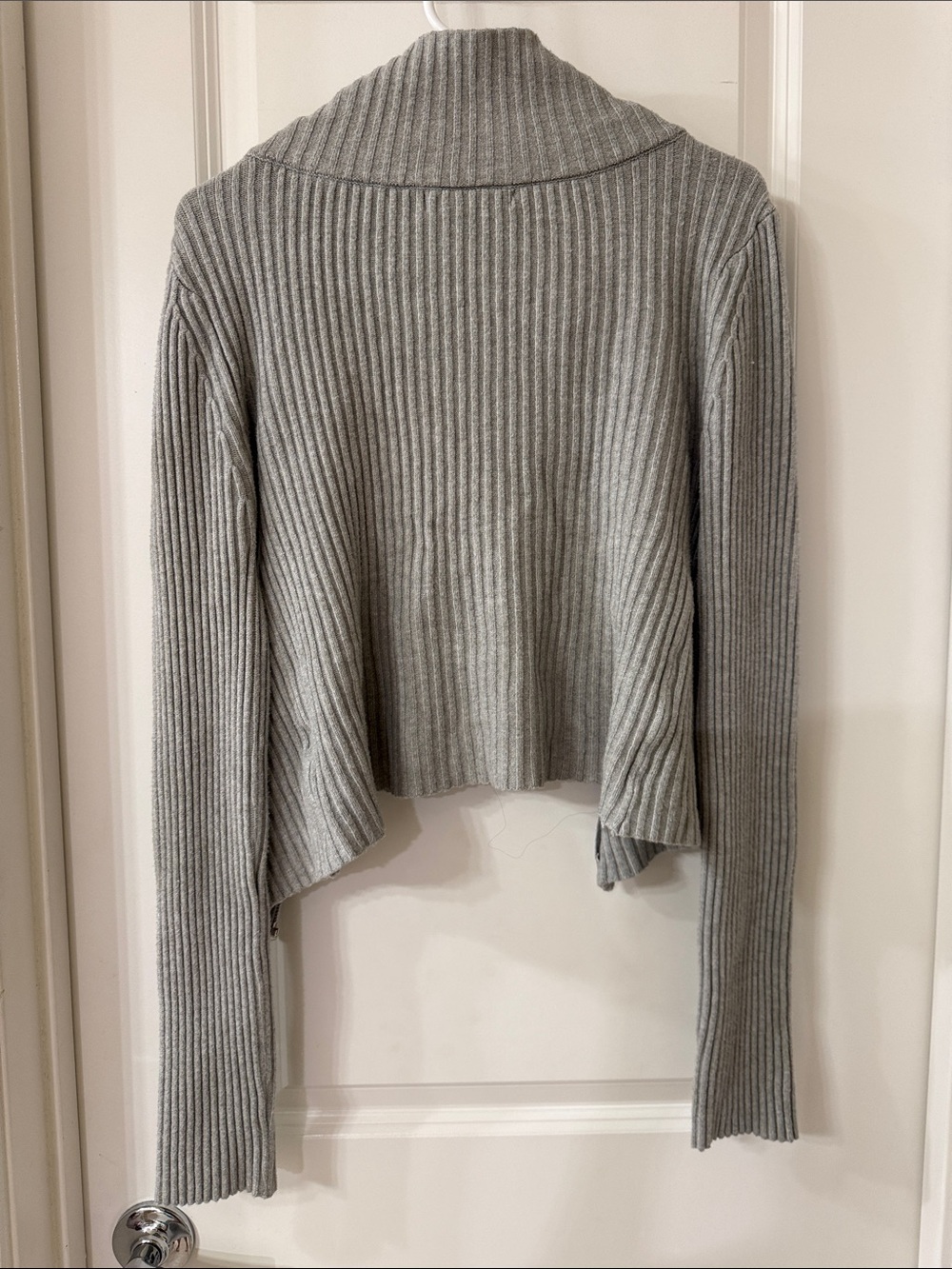 Deluc Gray Ribbed Zip-Up Cardigan - Picture 3 of 3